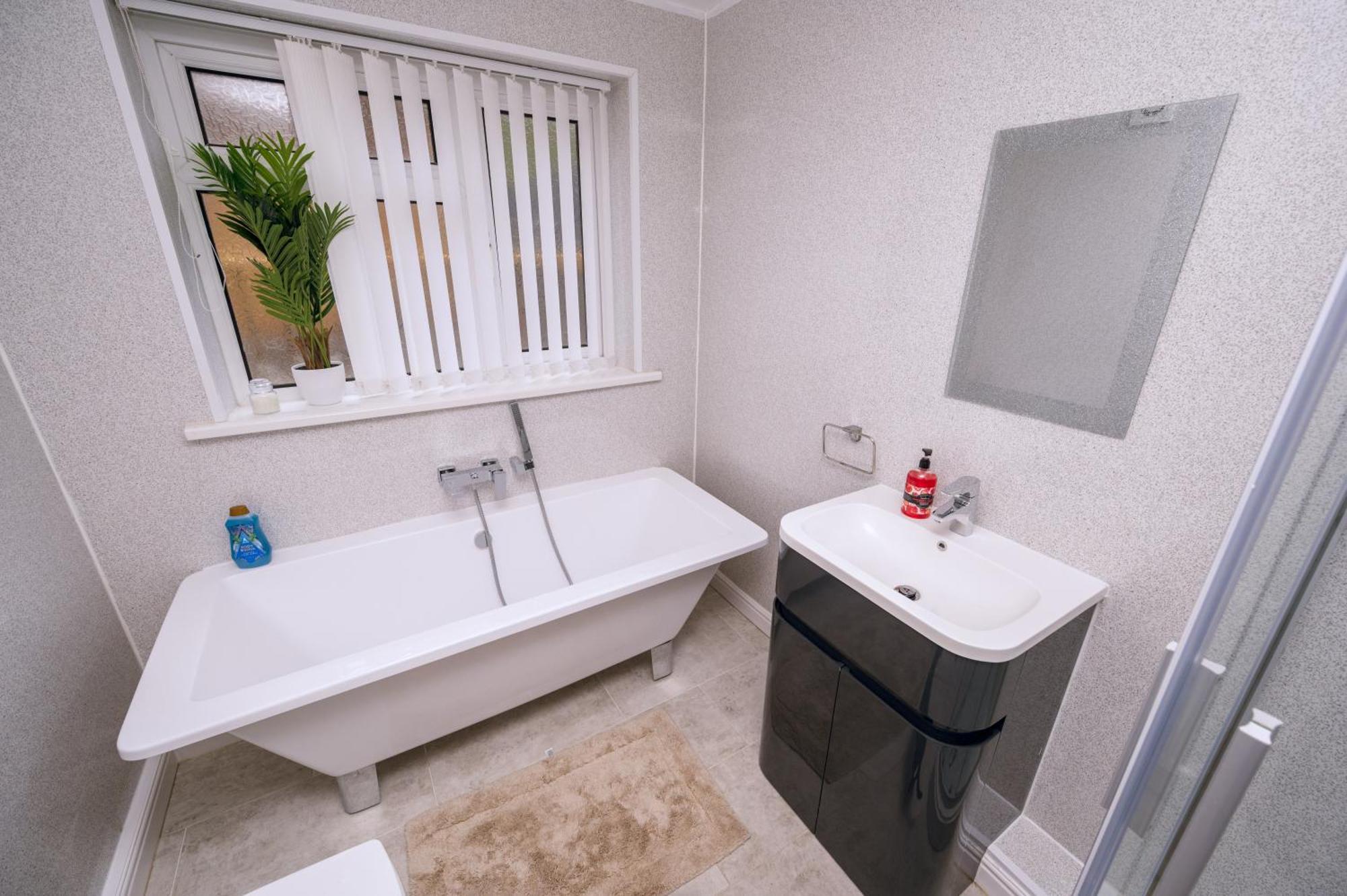 Afan Forest Retreat Cozy Getaway, Pet Friendly Cymmer エクステリア 写真