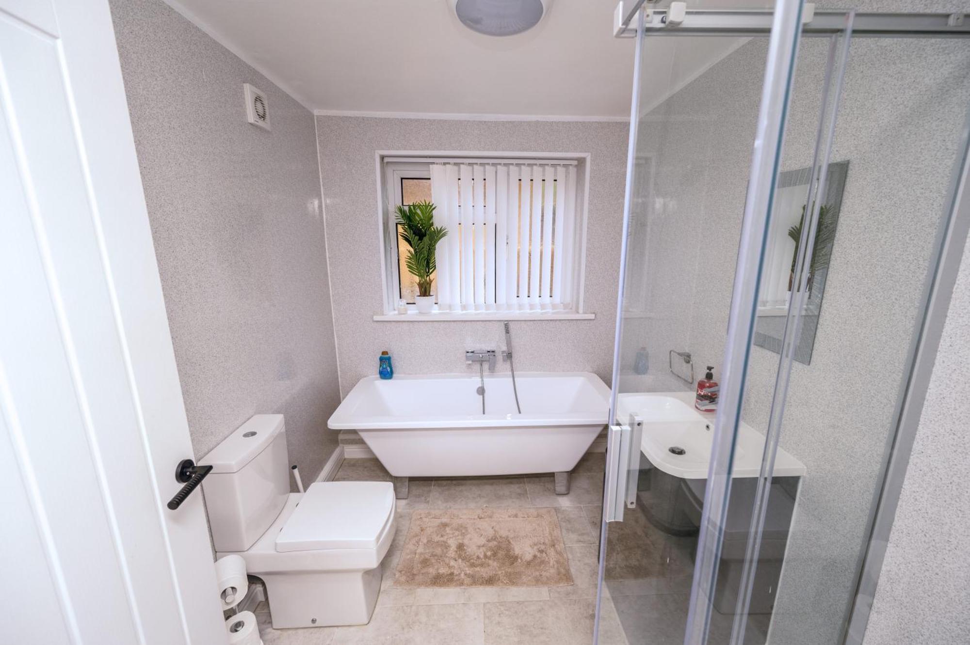 Afan Forest Retreat Cozy Getaway, Pet Friendly Cymmer エクステリア 写真